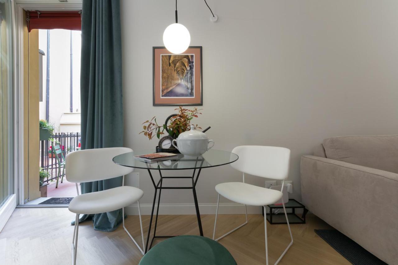 Sphera Bologna, Design Suite Under The Two Towers Extérieur photo